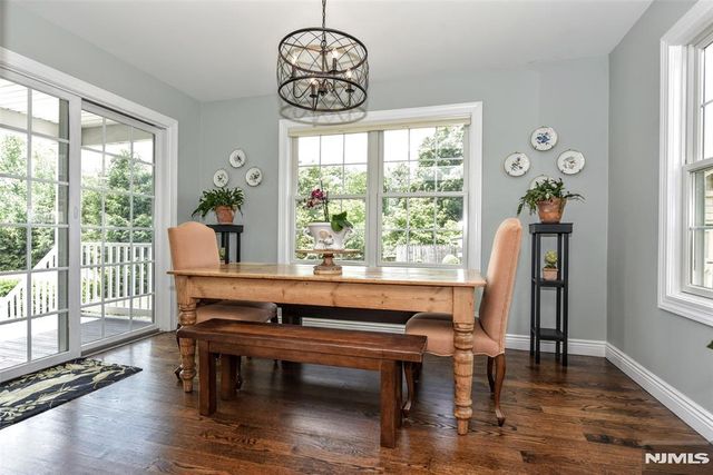 121 Vreeland Avenue, Midland Park, NJ 07432