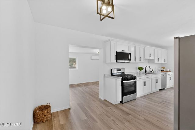 8505 MOUNT TIBET Drive, El Paso, TX 79904