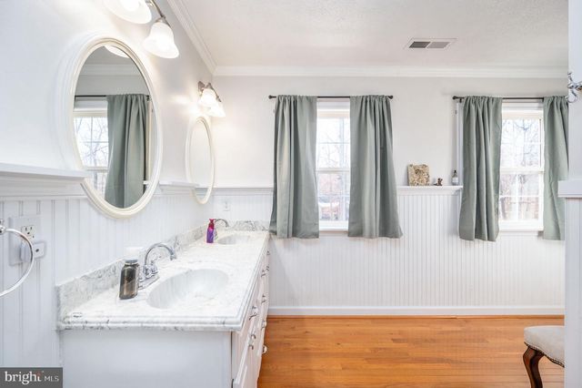 11 HORSEBACK LN, Palmyra, VA 22963