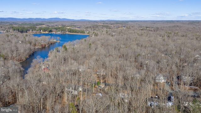 11 HORSEBACK LN, Palmyra, VA 22963