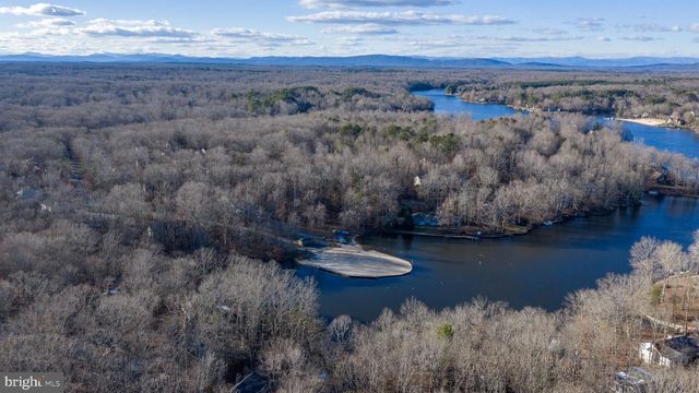 11 HORSEBACK LN, Palmyra, VA 22963