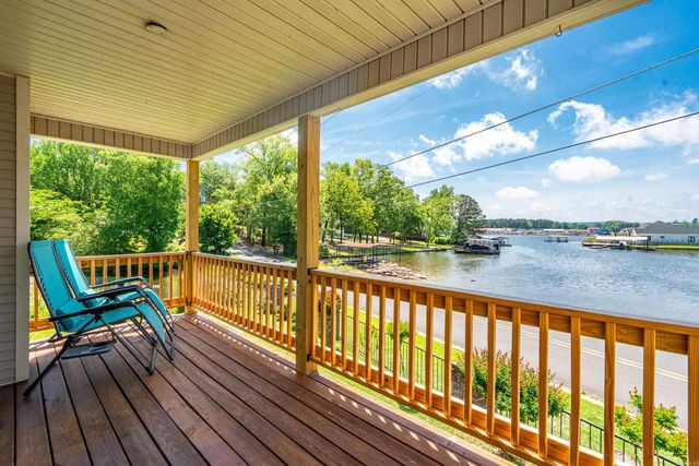 112 Lake Pointe Cove, Hot Springs, AR 71913