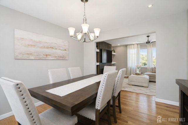 20 Cliff Avenue, Fords, NJ 08863