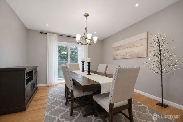 20 Cliff Avenue, Fords, NJ 08863