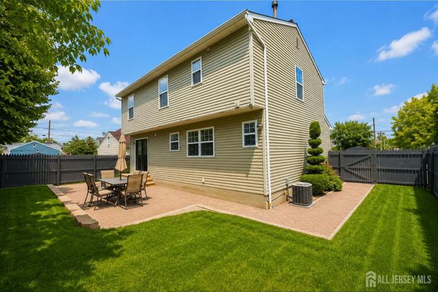 20 Cliff Avenue, Fords, NJ 08863