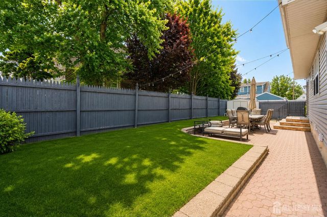 20 Cliff Avenue, Fords, NJ 08863