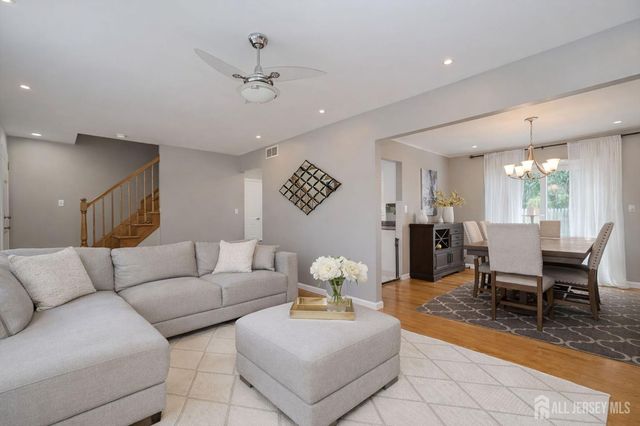 20 Cliff Avenue, Fords, NJ 08863