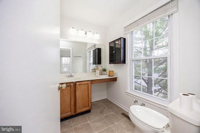 1057 HARRIMAN CT, West Chester, PA 19380