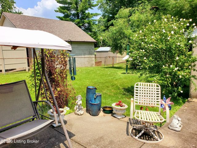 7709 Rochelle Rd, Louisville, KY 40228