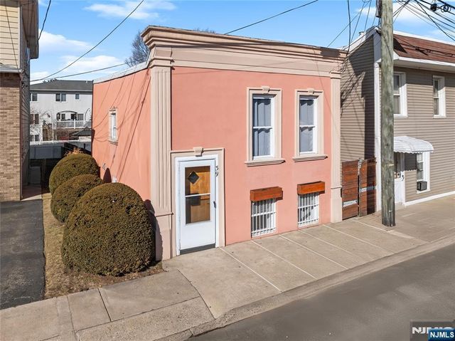 39 Franklin Avenue, Garfield, NJ 07026