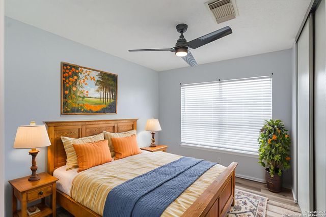 5021 Kenton Royalle, San Antonio, TX 78240