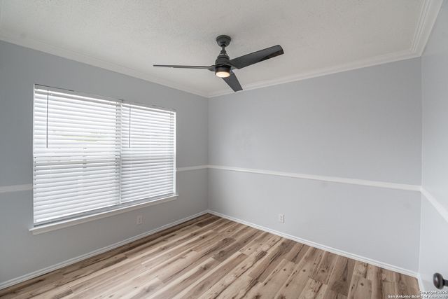 5021 Kenton Royalle, San Antonio, TX 78240
