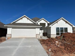 19600 Taggert Drive, Edmond, OK 73012