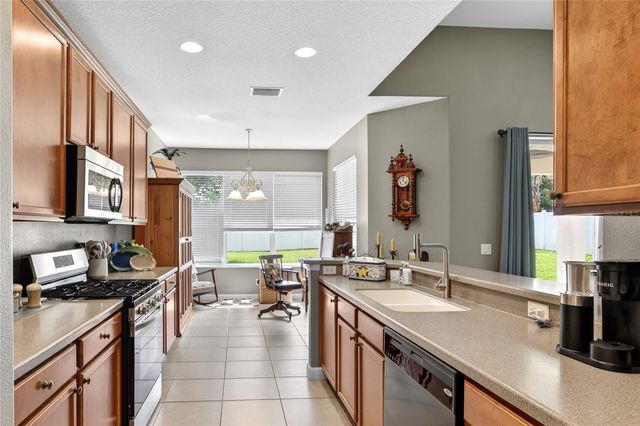 36806 WINFIELD COURT, Grand Island, FL 32735