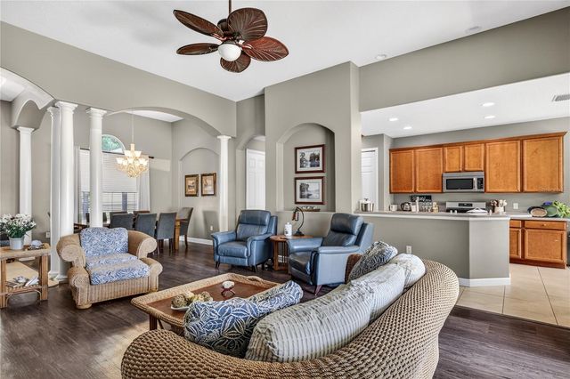 36806 WINFIELD COURT, Grand Island, FL 32735