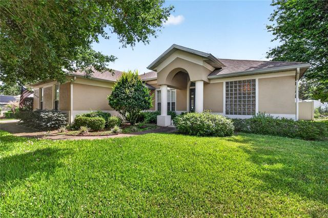 36806 WINFIELD COURT, Grand Island, FL 32735