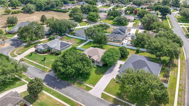 36806 WINFIELD COURT, Grand Island, FL 32735