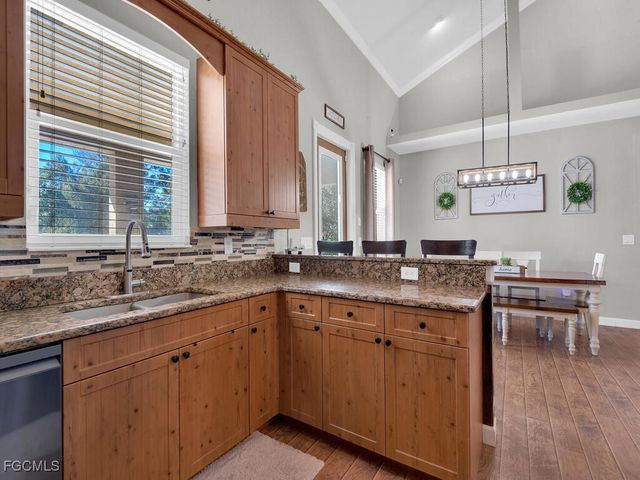 6041 Alan BLVD, Punta Gorda, FL 33982