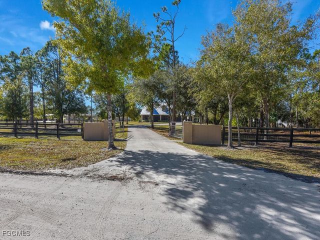 6041 Alan BLVD, Punta Gorda, FL 33982