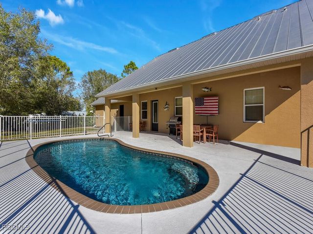 6041 Alan BLVD, Punta Gorda, FL 33982