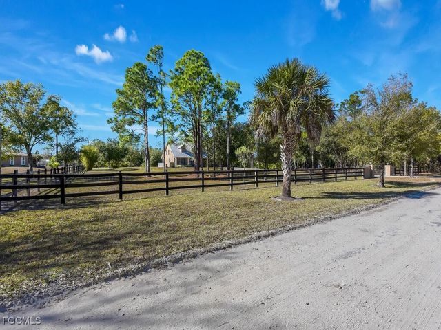 6041 Alan BLVD, Punta Gorda, FL 33982