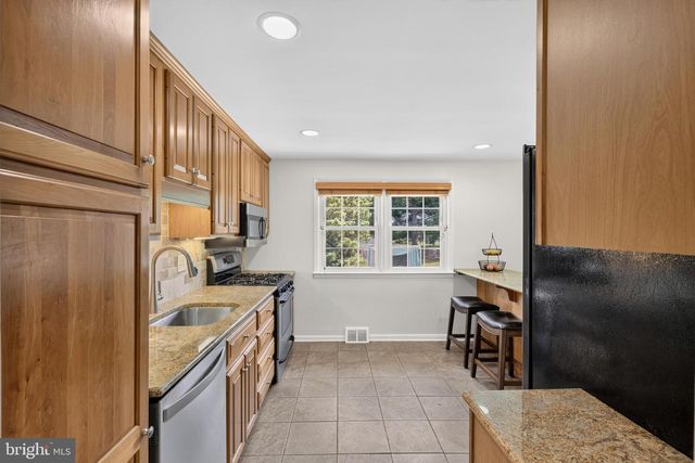 1435 HUNTERS LN, West Chester, PA 19380