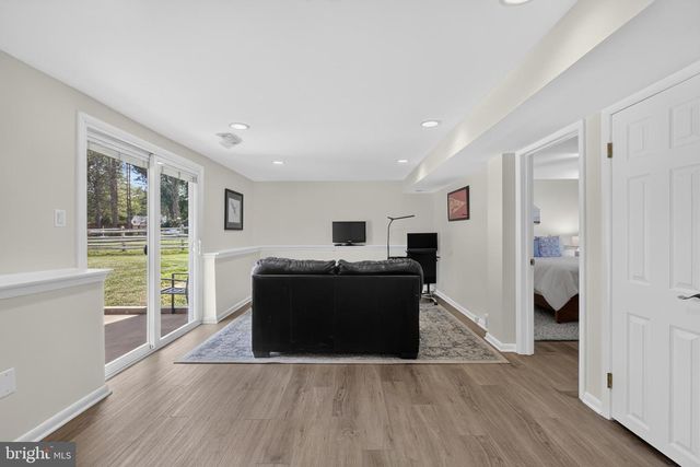 1435 HUNTERS LN, West Chester, PA 19380