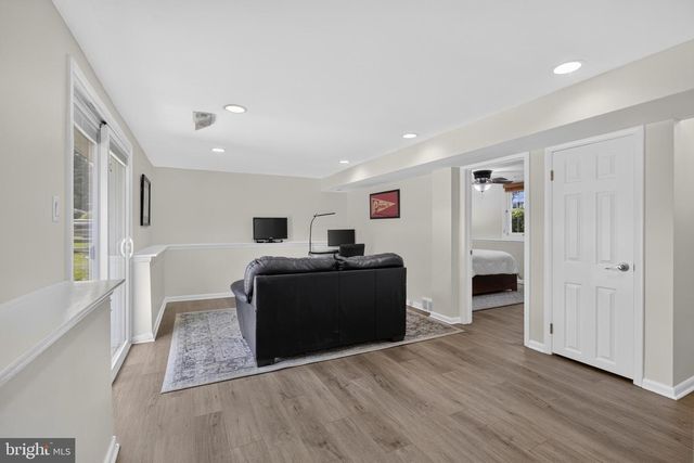 1435 HUNTERS LN, West Chester, PA 19380