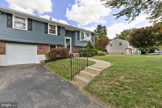 1435 HUNTERS LN, West Chester, PA 19380