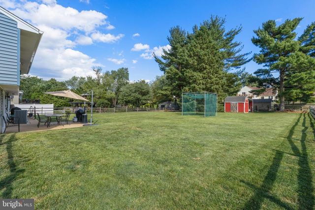 1435 HUNTERS LN, West Chester, PA 19380