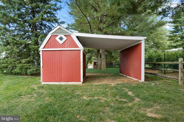 1435 HUNTERS LN, West Chester, PA 19380
