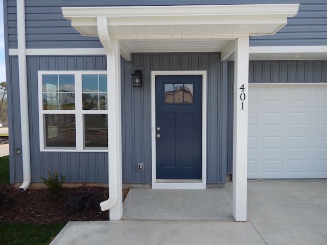 401 Bee Cove Way, Pendleton, SC 29670