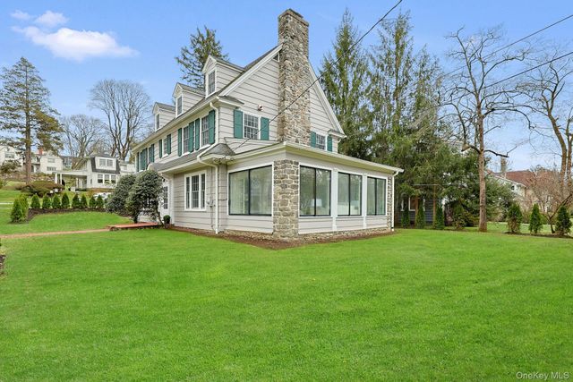 92 Walworth Avenue, Scarsdale, NY 10583