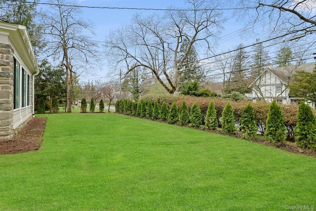 92 Walworth Avenue, Scarsdale, NY 10583