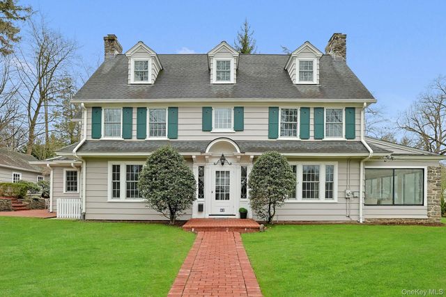92 Walworth Avenue, Scarsdale, NY 10583