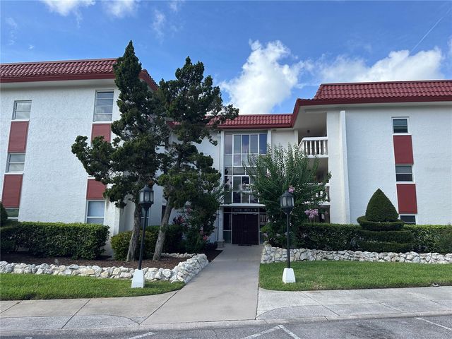 2623 SEVILLE BOULEVARD 202, Clearwater, FL 33764