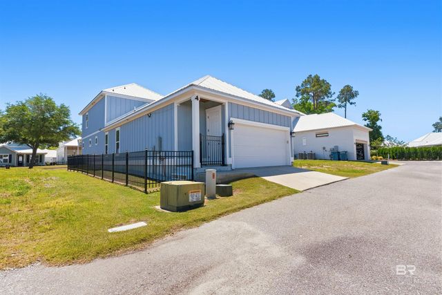 2620 Bienville Avenue, Gulf Shores, AL 36542