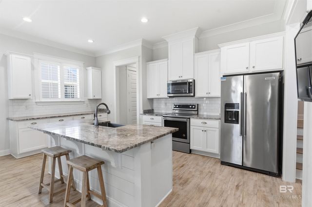 2620 Bienville Avenue, Gulf Shores, AL 36542