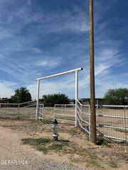 15840 PONCE DE LEON Drive, Fabens, TX 79838