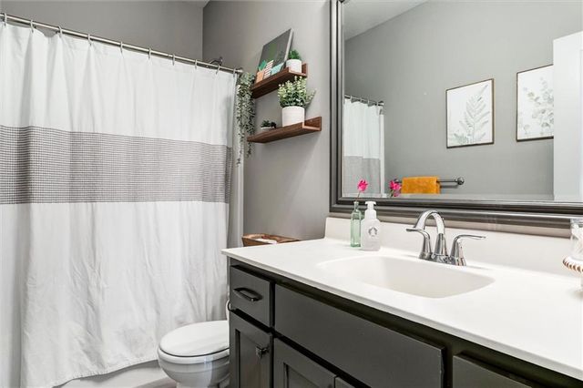 19701 W 198th Court, Spring Hill, KS 66083