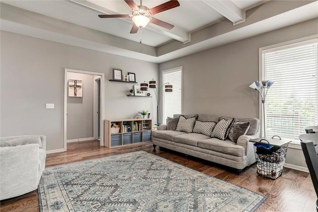 19701 W 198th Court, Spring Hill, KS 66083