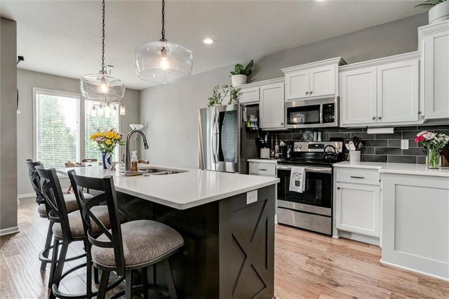 19701 W 198th Court, Spring Hill, KS 66083