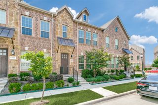 2402 Siskiyou Street, Lewisville, TX 75056