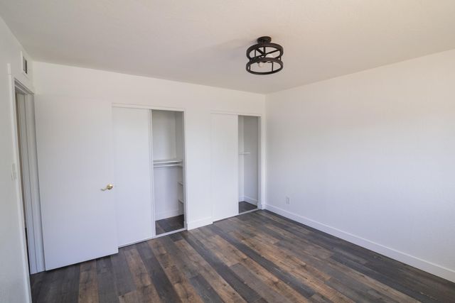 4537 Engle Rd, Sacramento, CA 95821