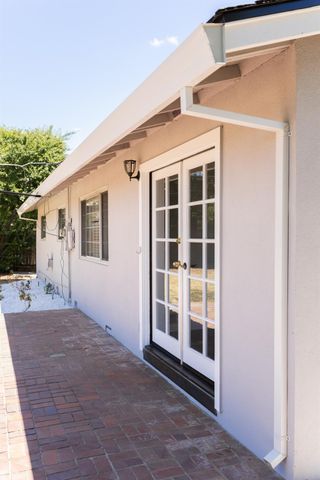 4537 Engle Rd, Sacramento, CA 95821