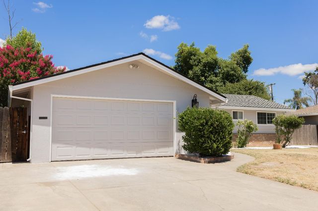4537 Engle Rd, Sacramento, CA 95821