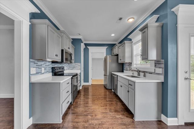 1209 Rimrock Rd, Smyrna, TN 37167