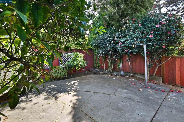 933 Cerrito St, Albany, CA 94706