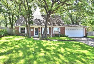 316 Redbud Court, Sand Springs, OK 74063