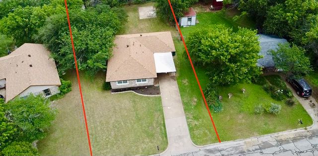 309 Kessler Drive, Granbury, TX 76048